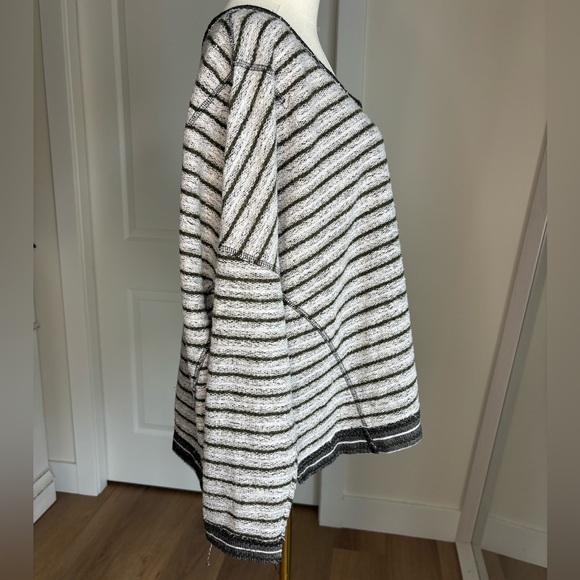 Free people Inside Out Pull Over Crewneck - Picture 3 of 9